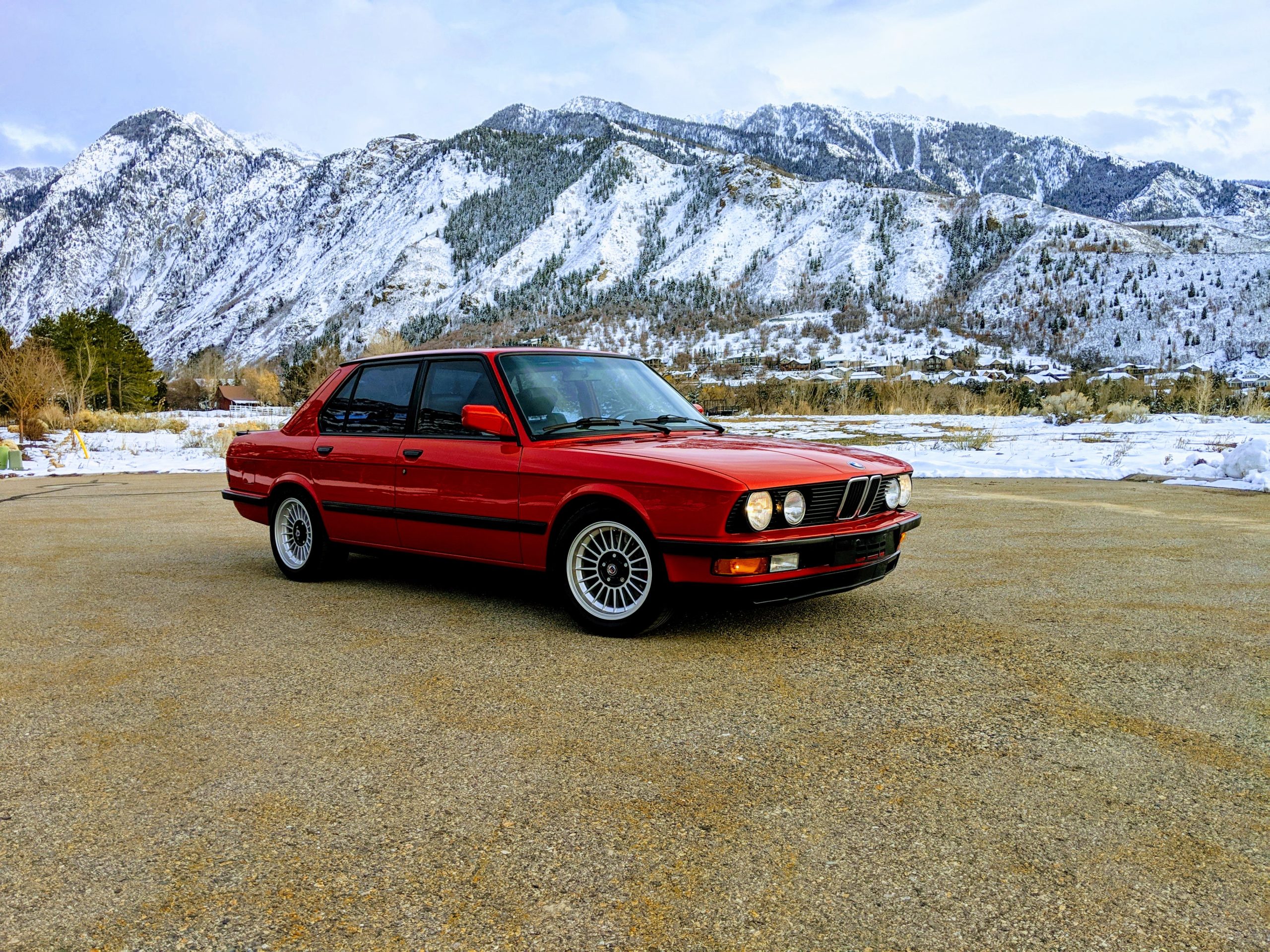 1987 BMW 535is E28 "Vlad"